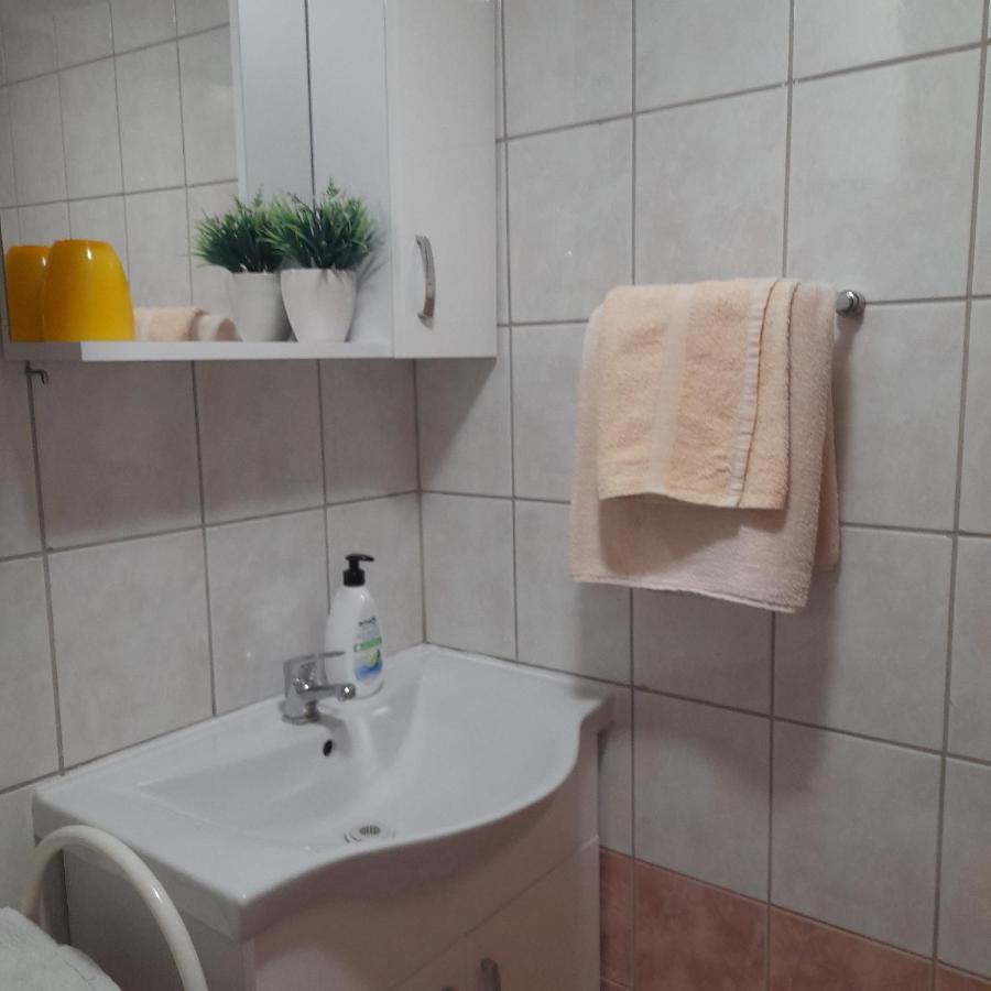 Apartman Tihana Crikvenica Buitenkant foto