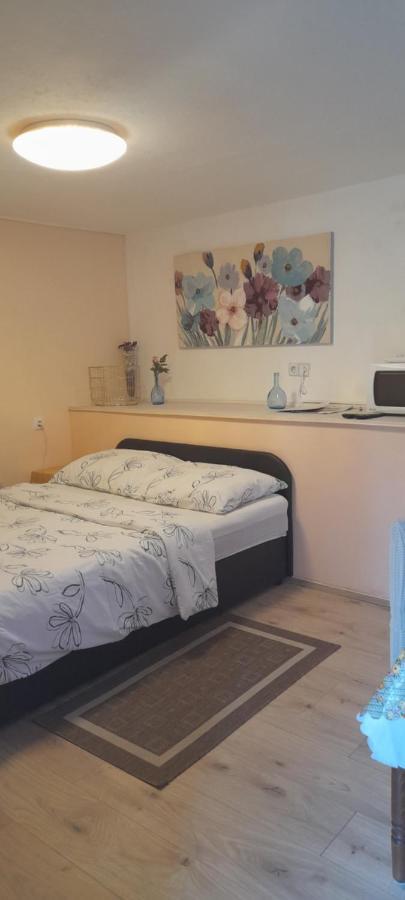 Apartman Tihana Crikvenica Buitenkant foto