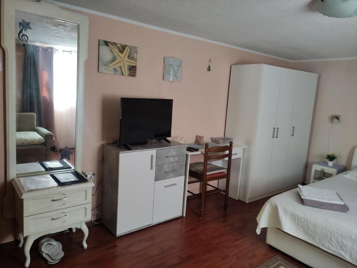 Apartman Tihana Crikvenica Buitenkant foto