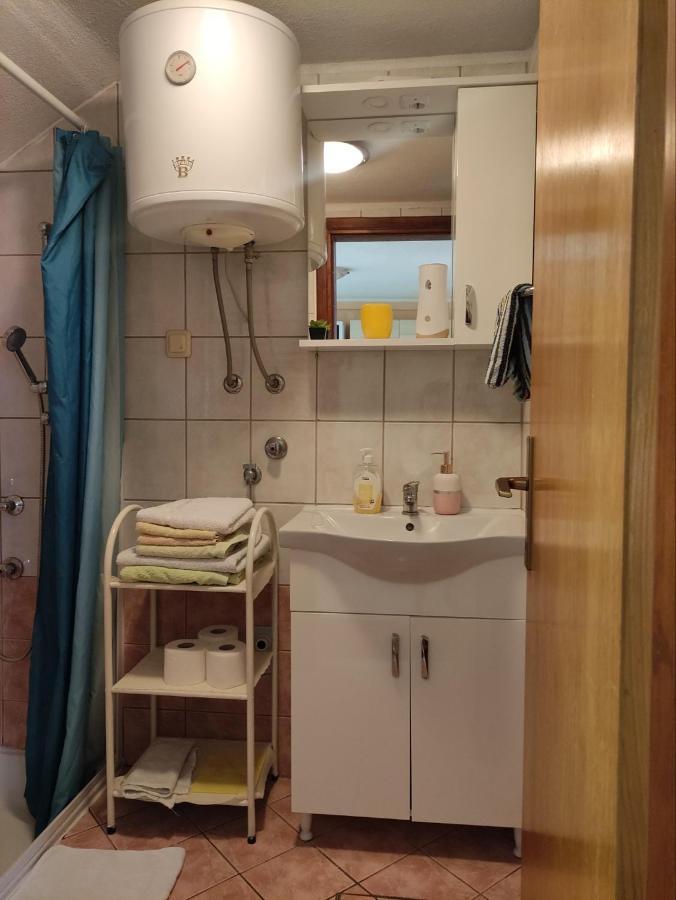 Apartman Tihana Crikvenica Buitenkant foto